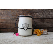 MLIKHOUSE CANDLE Sweet Woods mirisna svijeća BUTER JAR (624 g)
