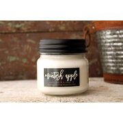 MILKHOUSE CANDLE McIntosh Apple mirisna svijeća Farmhouse Jar (198 g)