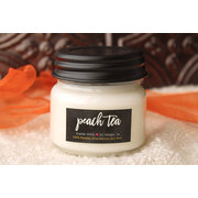 MILKHOUSE CANDLE Peach Tea mirisna svijeća Farmhouse Jar (198 g)