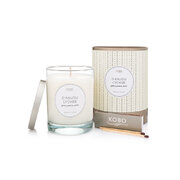 KOBO Coterie D'Anjou svijeća s mirisom ličija (11 oz / 312 g)
