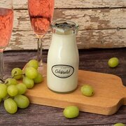 SVIJEĆA MLIJEČNICA Slavite! mirisna svijeća MILKBOTTLE (227 g)