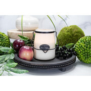 MILKHOUSE CANDLE Plums & Elderberry mirisna svijeća BUTER JAR (624 g)