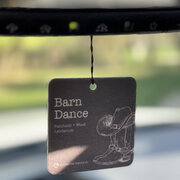 Miris za auto Milkhouse Candle Barn Dance